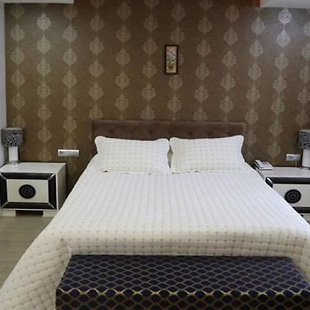 Mugla Hotel Buitenkant foto
